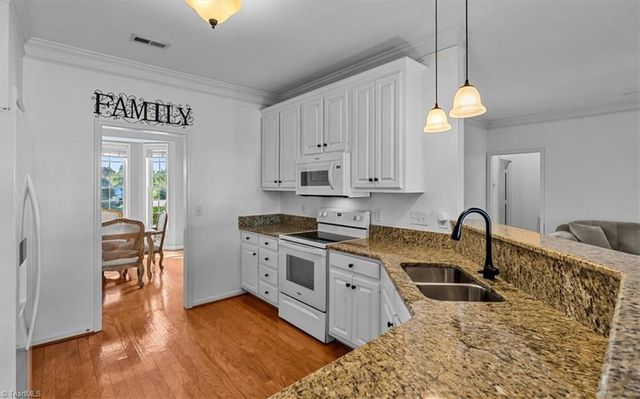 3651 Canopy Oak Court, High Point, NC 27265