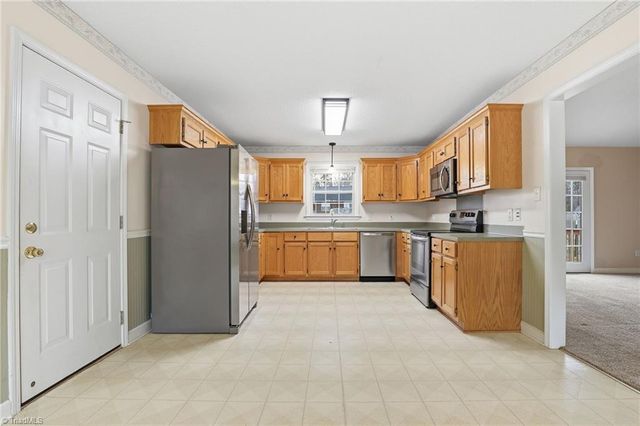 1160 Fox Chase Court, Salisbury, NC 28146