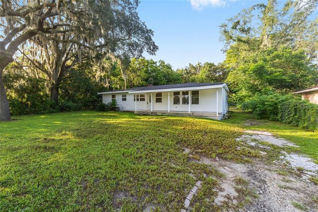1122 NE 10TH STREET, Ocala, FL 34470