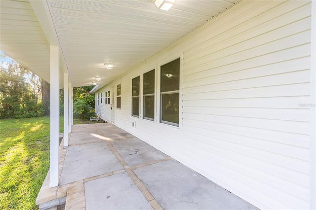 1122 NE 10TH STREET, Ocala, FL 34470