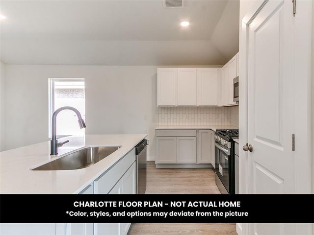 9113 Sweetwater Boulevard, Oklahoma City, OK 73160
