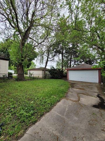 18510 Hartwell Street, Detroit, MI 48235