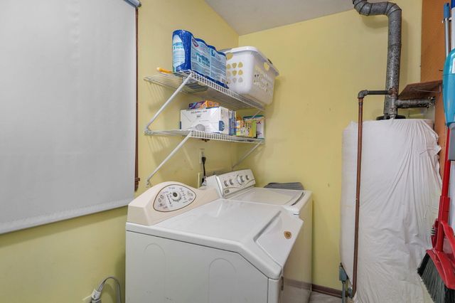 2723 N Missouri Avenue, Springfield, MO 65803