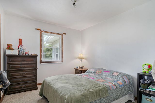 2723 N Missouri Avenue, Springfield, MO 65803