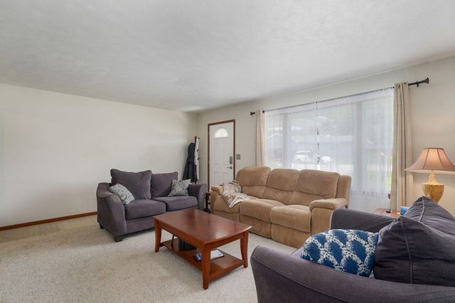 2723 N Missouri Avenue, Springfield, MO 65803