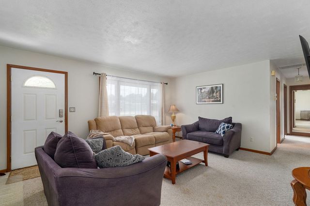 2723 N Missouri Avenue, Springfield, MO 65803