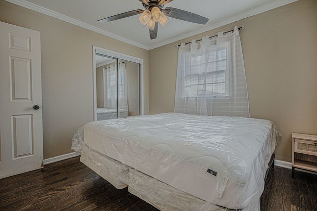 35049 N Edgewater Lane, Ingleside, IL 60041