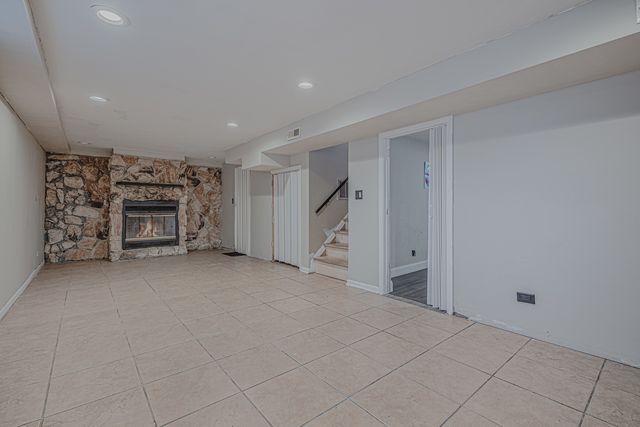 35049 N Edgewater Lane, Ingleside, IL 60041