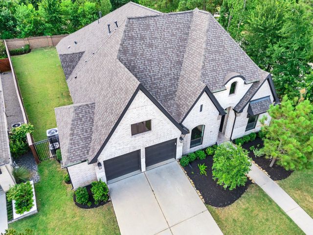 9011 Charmwood Lane, Magnolia, TX 77354