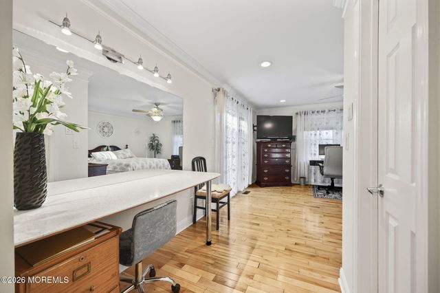 24 John Street, Morganville, NJ 07751