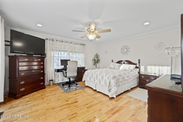 24 John Street, Morganville, NJ 07751