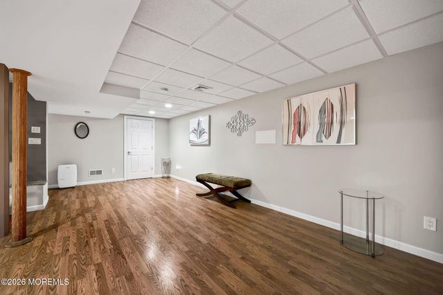 24 John Street, Morganville, NJ 07751