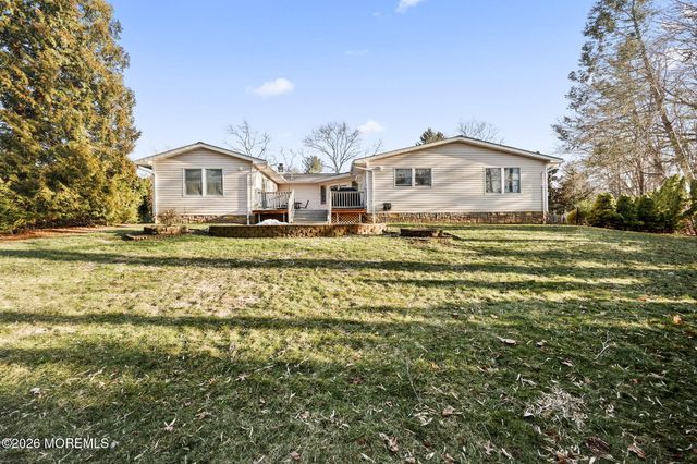 24 John Street, Morganville, NJ 07751