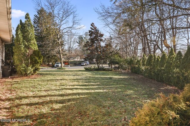 24 John Street, Morganville, NJ 07751