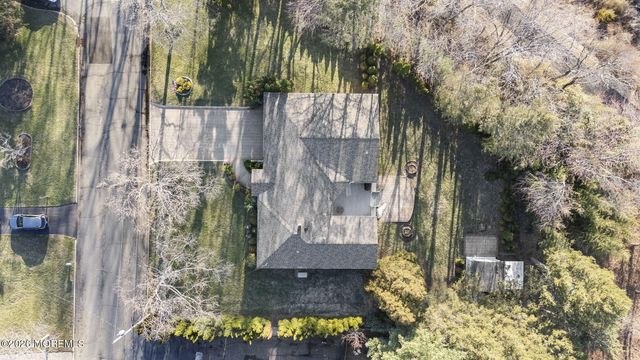 24 John Street, Morganville, NJ 07751