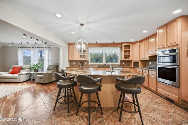 24 John Street, Morganville, NJ 07751