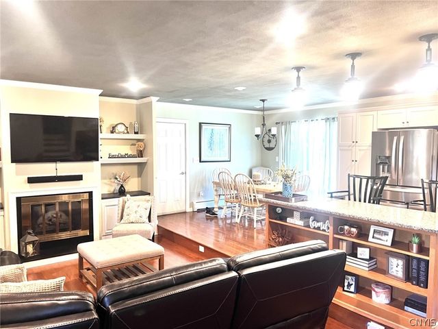 13 Hickory Park Road, Cortland, NY 13045