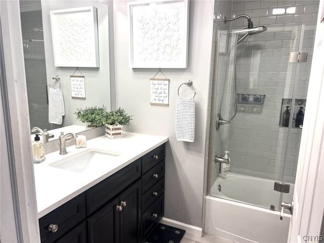 13 Hickory Park Road, Cortland, NY 13045