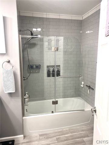 13 Hickory Park Road, Cortland, NY 13045