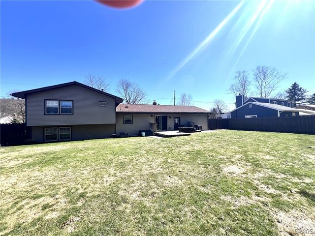 13 Hickory Park Road, Cortland, NY 13045