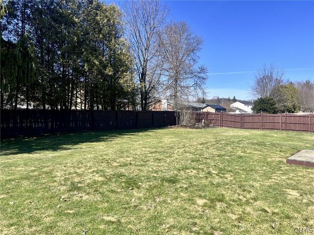 13 Hickory Park Road, Cortland, NY 13045