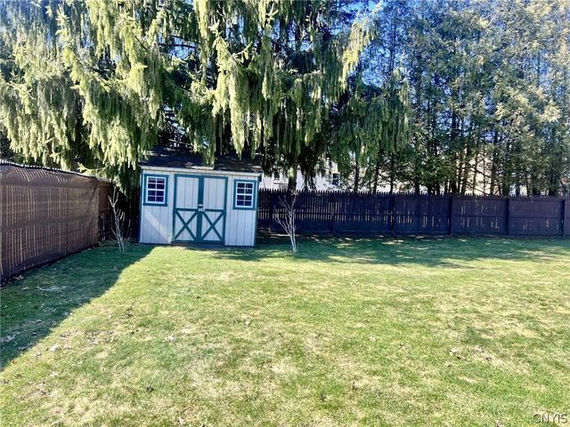 13 Hickory Park Road, Cortland, NY 13045