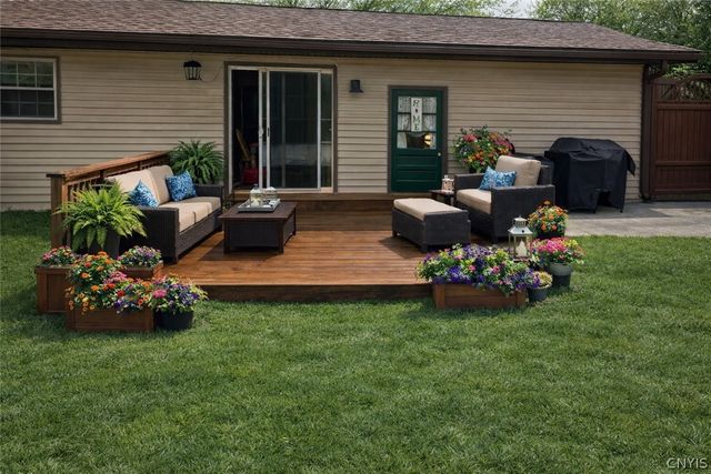 13 Hickory Park Road, Cortland, NY 13045