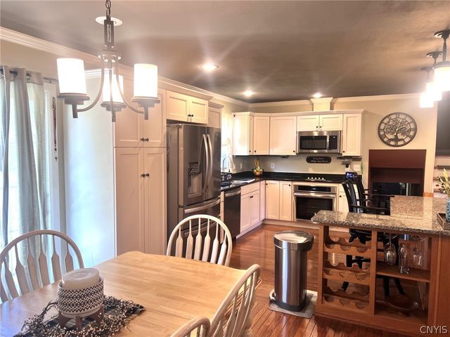 13 Hickory Park Road, Cortland, NY 13045