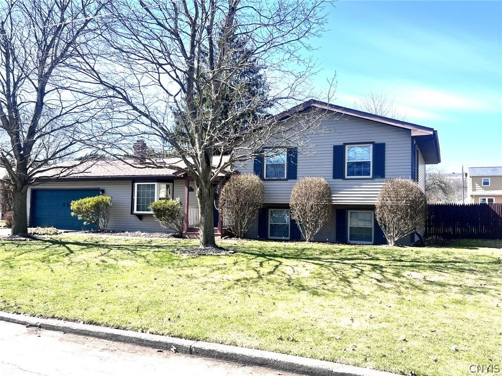 13 Hickory Park Road, Cortland, NY 13045