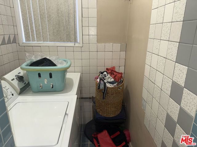 2419 S Park Avenue, Pomona, CA 91766