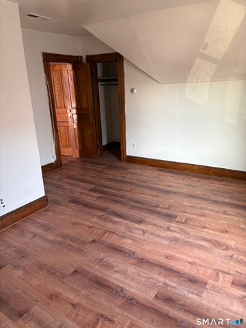 1311 Park Avenue, Bridgeport, CT 06604