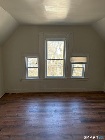 1311 Park Avenue, Bridgeport, CT 06604