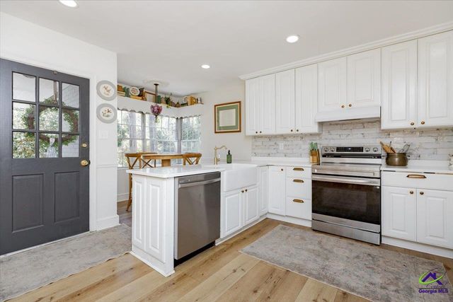 34 pine level Drive, Hawkinsville, GA 31036