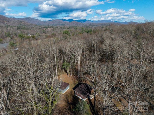 67 Shawnee Trail, Asheville, NC 28805