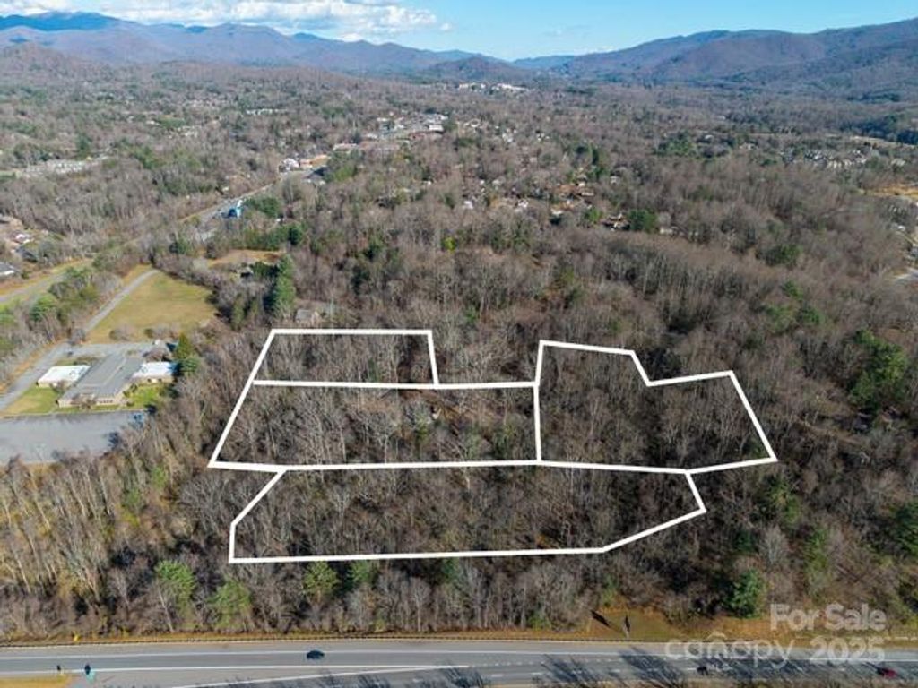 67 Shawnee Trail, Asheville, NC 28805