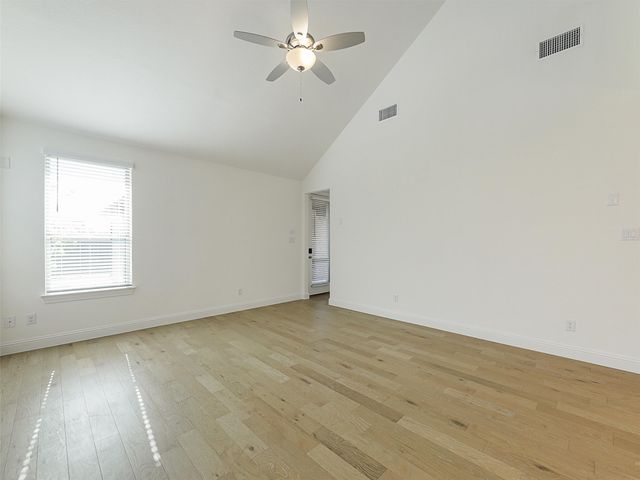 8305 Pine Island Way, Mckinney, TX 75071