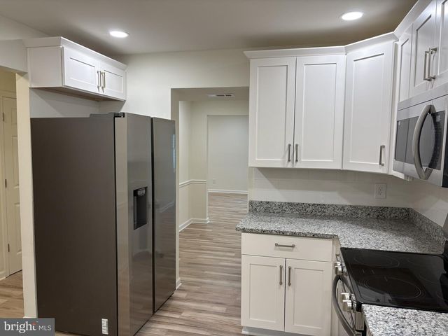 309 OLDE GREENWICH DR., Fredericksburg, VA 22408