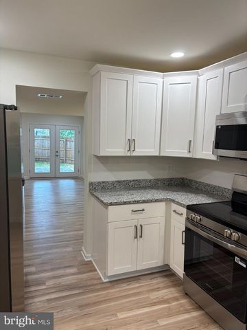 309 OLDE GREENWICH DR., Fredericksburg, VA 22408
