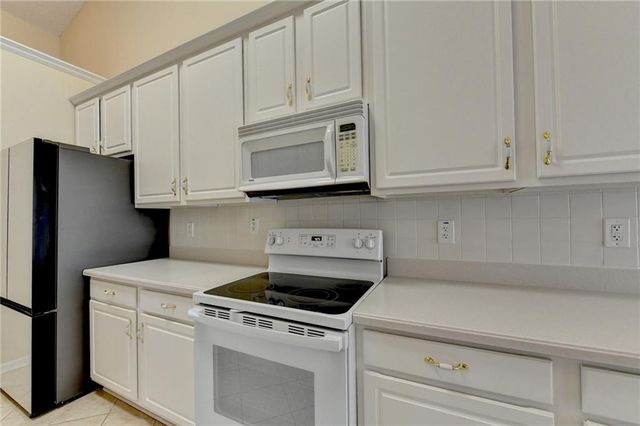 1406 Mandalay Court SW, Lilburn, GA 30047