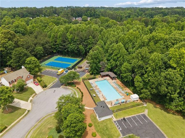 1406 Mandalay Court SW, Lilburn, GA 30047
