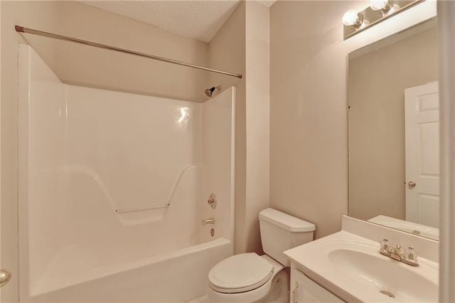 1406 Mandalay Court SW, Lilburn, GA 30047