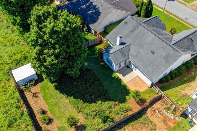1406 Mandalay Court SW, Lilburn, GA 30047
