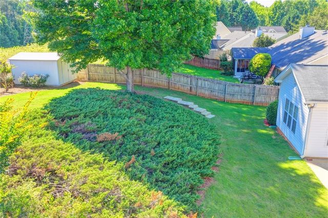 1406 Mandalay Court SW, Lilburn, GA 30047