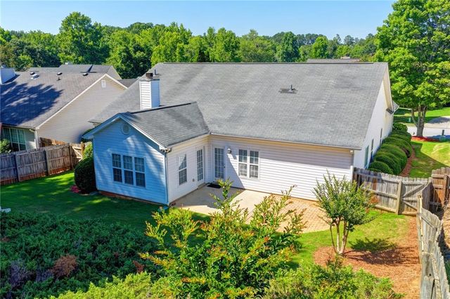 1406 Mandalay Court SW, Lilburn, GA 30047
