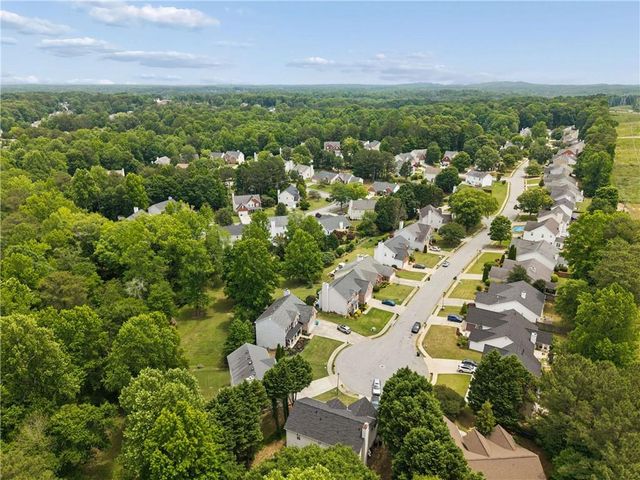 1406 Mandalay Court SW, Lilburn, GA 30047