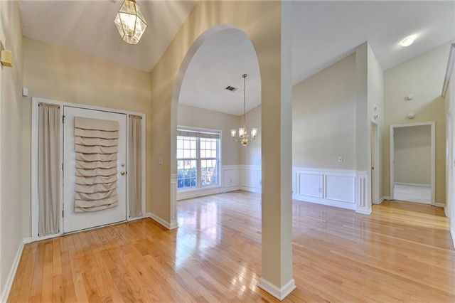 1406 Mandalay Court SW, Lilburn, GA 30047