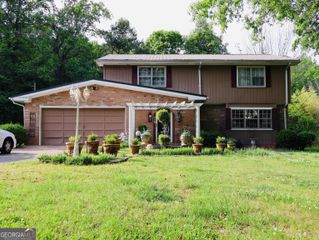 1900 Mountain Brook Drive, Dalton, GA 30720