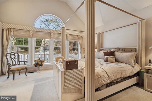 124 BIRKDALE DR, Blue Bell, PA 19422