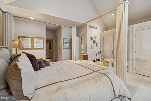 124 BIRKDALE DR, Blue Bell, PA 19422