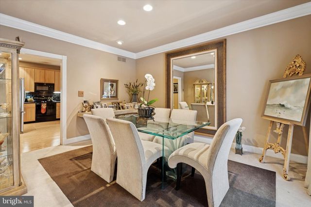 124 BIRKDALE DR, Blue Bell, PA 19422